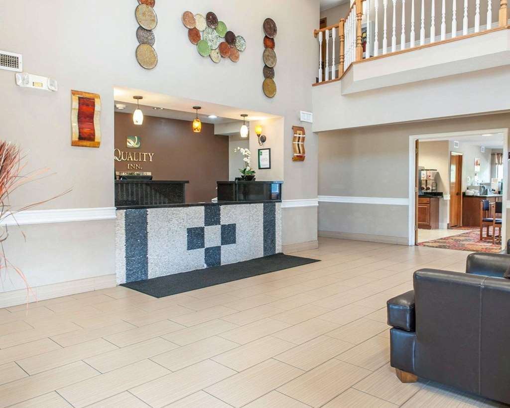 Quality Inn Bloomington Near University Interior photo
